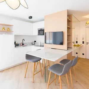 Renaissance - Monaco - 2 Pieces - Parking , Beausoleil Francia
