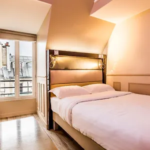 Hotel District République
