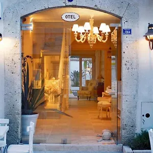 128a Han/Misafirhane Alaçatı